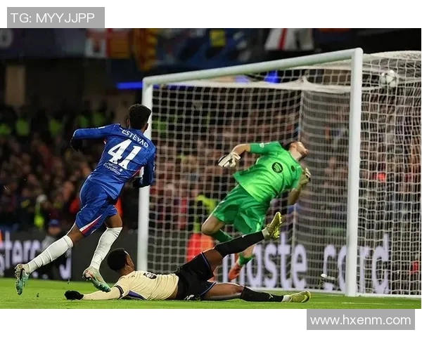 2016年11月1日曼城主场迎战巴萨的精彩对决回顾与分析