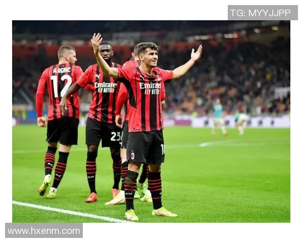 AC米兰对阵劲敌的精彩较量展现了球队的努力与拼搏精神 AC米兰对阵劲敌的精彩较量展现了球队的努力与拼搏精神