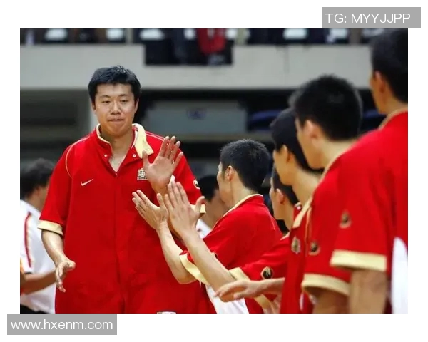 上海男篮迎战八一双鹿全力争胜展现球队实力与团结精神 上海男篮迎战八一双鹿全力争胜展现球队实力与团结精神