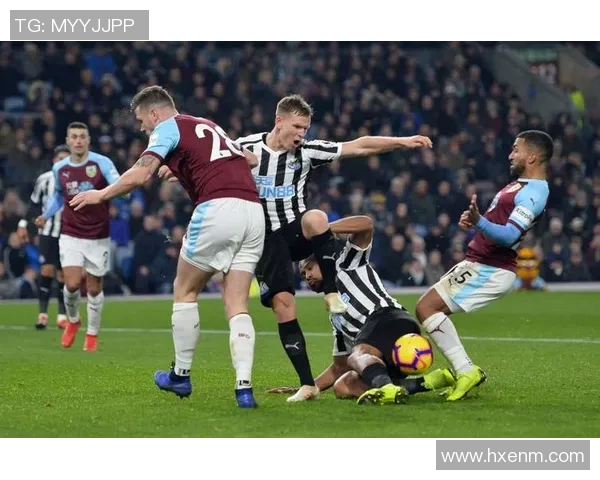 埃斯托里对阵本菲卡精彩直播全程回顾与分析