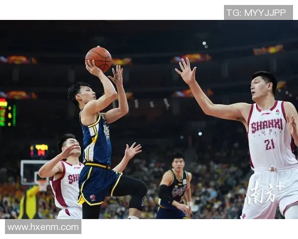 梅州与深圳篮球联赛激战正酣球迷热情高涨期待精彩对决 梅州与深圳篮球联赛激战正酣球迷热情高涨期待精彩对决