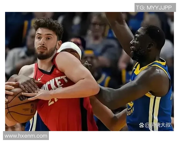 火箭队与勇士队激战正酣CCTV全程直播精彩赛事回顾与分析 火箭队与勇士队激战正酣CCTV全程直播精彩赛事回顾与分析