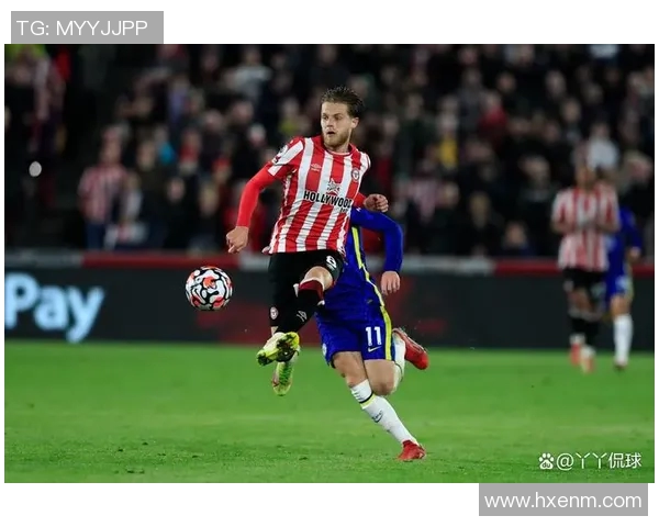 白礼顿主场迎战曼城争夺英超荣耀双方实力对决引发球迷热议