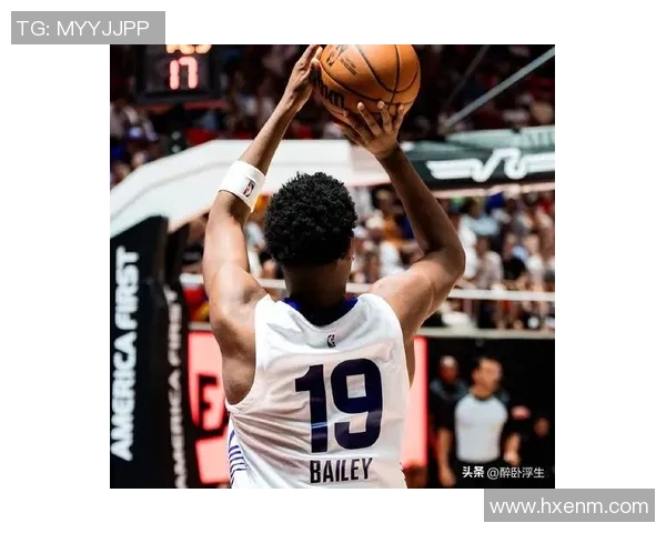 灰熊与爵士激战正酣NBA赛场精彩对决引发球迷热议