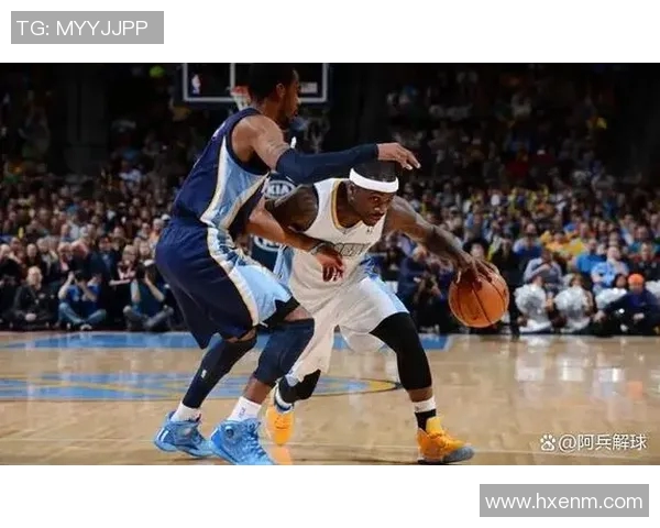 骑士与灰熊激战12月14日球迷期待精彩对决与精彩瞬间